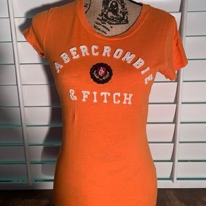 Abercrombie & Fitch Women’s Fitted Tee